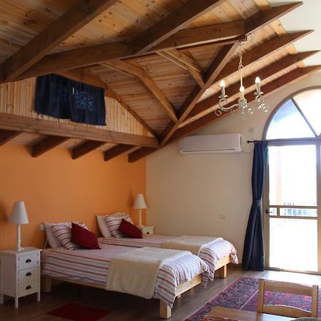 Off The Square Hotel Safed Exterior foto